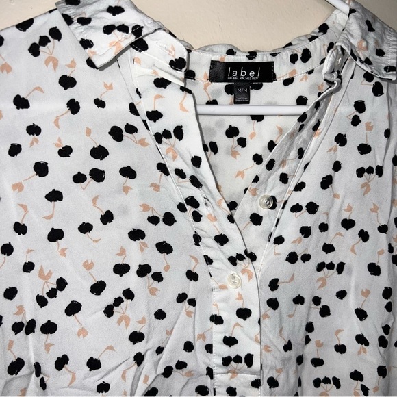 RACHEL Rachel Roy Patterned Rayon Button Down Blouse Size Medium - Picture 6 of 9